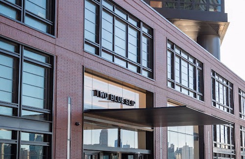 Hunters Point Apartment | Be A Part Of Our Luxury Penthouse @ 2 Blue Slip
