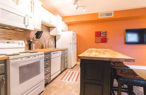 St. George Condo | Be the first to stay in this Beautiful Sportsvillage Condo