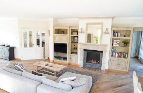 Maaseik Bed & Breakfast | Be Zen, By PP