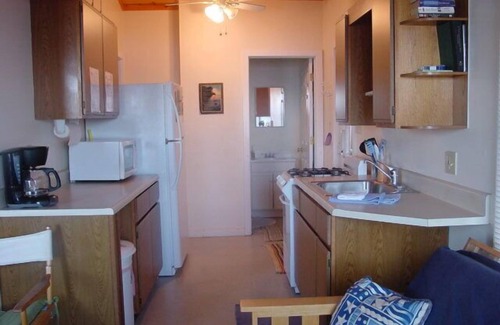 South Haven Cottage | BEACHFRONT ,PRIVATE BEACH,CLOSE TO TOWN