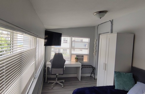 Hollywood South Central Beach Apartment | Beach #4 - Only a few steps to the beach with pool