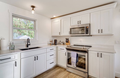 Lagoon Point House | Beach Access, Deck: Waterfront Whidbey Island Home