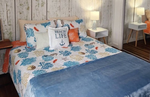 Port Lavaca Apartment | Beach adventure getaway!