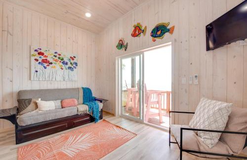 Carrabelle House | Beach and Dock Access Lanark Village Escape!