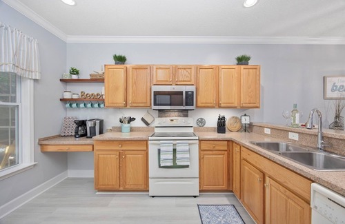 Murrells Inlet House | Beach and Golf Retreat at TPC Myrtle Beach
