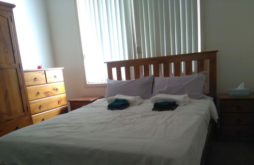Withers House | Beach And Tranquility (PETS are welcome 100% Fully Fenced)