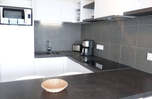 La Tranche-sur-Mer Apartment | Beach apartment, pool, balcony, pets, parking