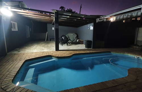 Sea Park Apartment | Beach Apartment With Breathtaking Ocean Views - 3min Walk to the Beach. - Relax
