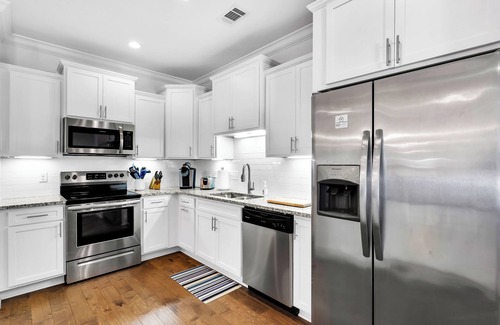 Saint Simons Island House | Beach Bliss & Boating Fun: Minutes from the Sand & Water!