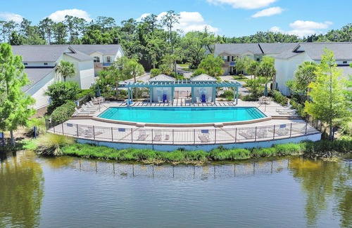 Saint Simons Island House | Beach Bliss & Boating Fun: Minutes from the Sand & Water!
