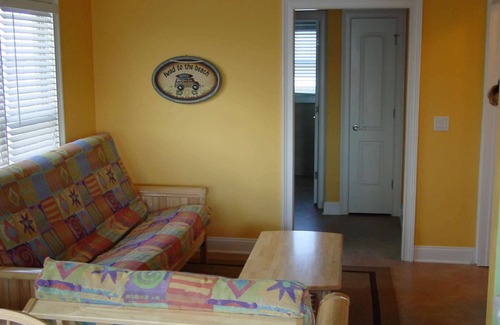 Ocean Beach I House | Beach Block - 4 Bedroom, 3 Bath, Roofdeck