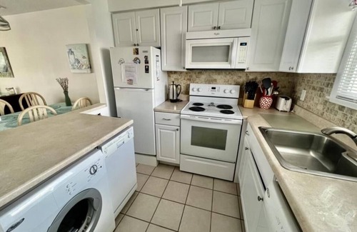 Sea Isle City Condo | Beach Block Condo with Ocean Views and Steps to the Sand!