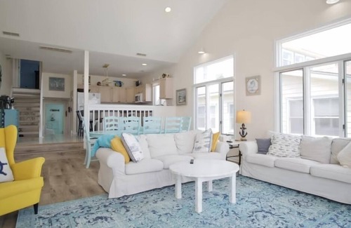 Sea Isle City House | Beach Block, Internet, Central Air, Grill, Off-Street Parking, Well-Equipped Kitchen and Much More!