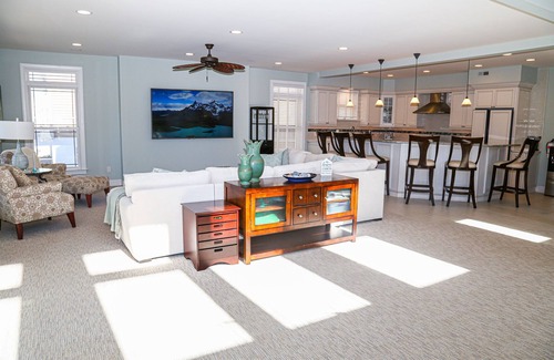 Brigantine House | Beach Block, Pool, Spa + Elevator