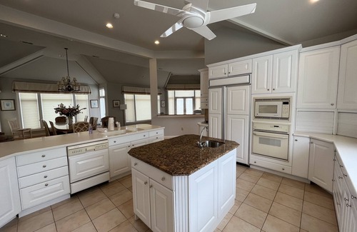 Avalon House | Beach Block Upscale Home with Private Pool - Sleeps 14