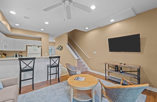 Bermuda Bay House | Beach Break at Cambridge Cove 3 Bedroom Deluxe Townhome, Includes Waterpark Access