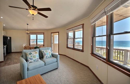 Buxton Cottage | Beach Break Cottage- Excellent Ocean Views- Steps to Beach- Community Pool