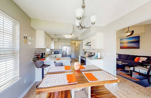 Ono Island House | Beach Bungalow + 10 Min to Beach