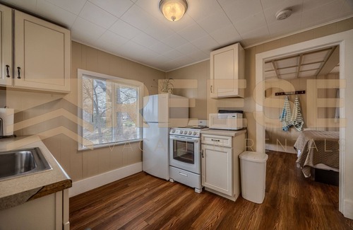 Lake Ozark House | Beach Cabin #4, Private/Shared Beach - Cabin #4