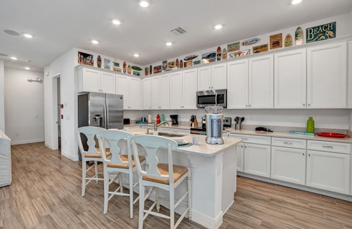 West Kissimmee Cottage | Beach-Chic, Margaritaville Cottage w/Private Pool!