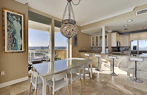 Pensacola Beach Apartment | Beach Club #1606C