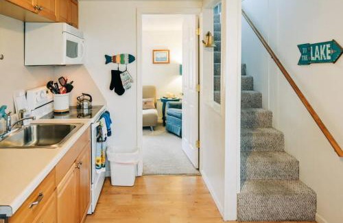 Oscoda House | Beach Club of Oscoda Captains Watch on the Lake