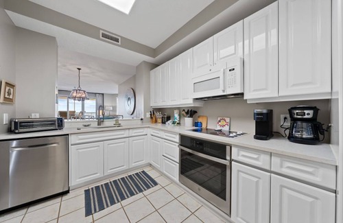 Ono Island Condo | Beach Colony W7C: Covered Parking Included