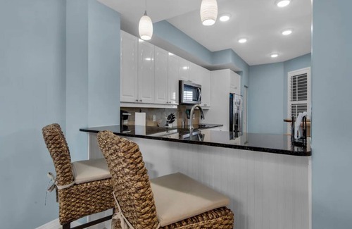 Navarre Beach Condo | Beach Colony West 11E Gulf-front Condo Navarre Beach!