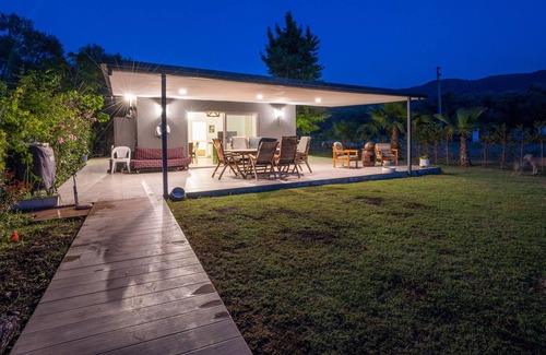 Karaca Koyu House | Beach Compound with two houses