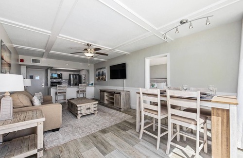 Hutchinson Island South Apartment | Beach Condo/High-End Finishes/Island Beach Resort/No Cleaning Fee/Condo 101