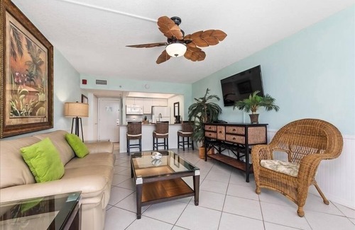 Hutchinson Island South Apartment | Beach Condo/Island Beach Resort/No Cleaning Fee/Condo 107