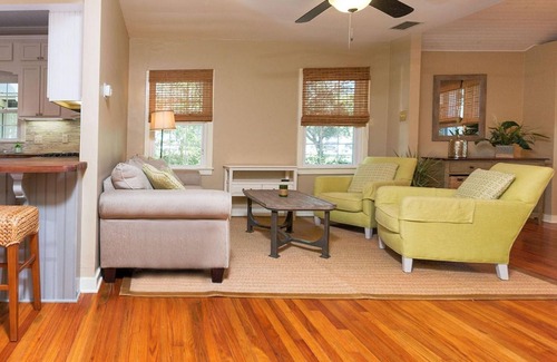 Ocean Springs House | Beach Cottage Bechtel Blvd.