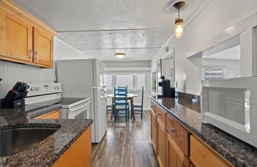 Myrtle Beach Cottage | Beach Cottage Escape: Just a Short Stroll to the Shore