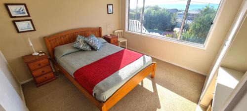 Forster House | Beach Cottage - linen not included