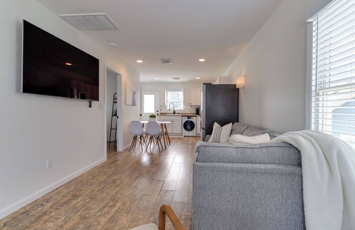 Manasquan Cottage | Beach cottage two blocks from the beach