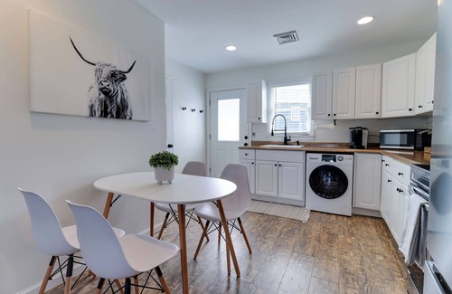 Manasquan Cottage | Beach cottage two blocks from the beach