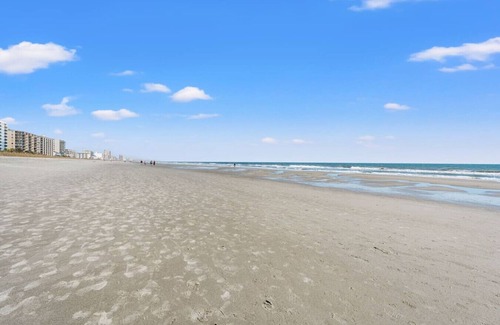 Windy Hill Apartment | Beach Cove Resort 1117