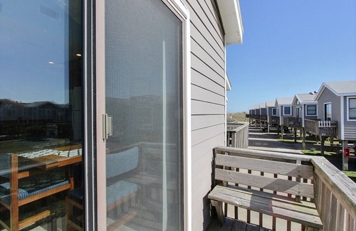 Hatteras Condo | Beach Escape is a cool and calm get-a-way!