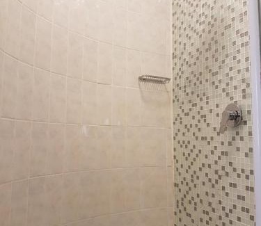 Kingsborough Apartment | Beach frond apartment