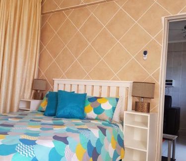 Kingsborough Apartment | Beach frond apartment