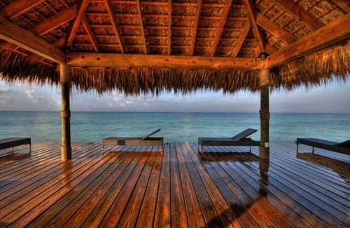 Dominicus Apartment | Beach Front Apartment