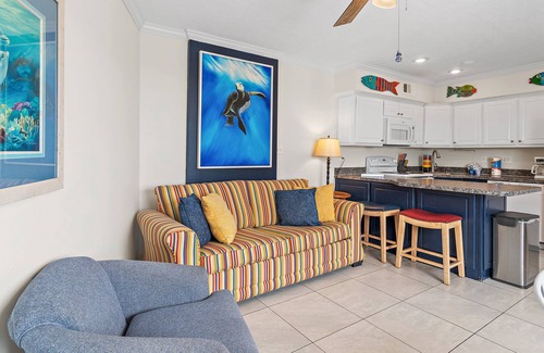 Crystal Beach House | ⚓BEACH FRONT- Beach Chairs Capri by the Gulf 101