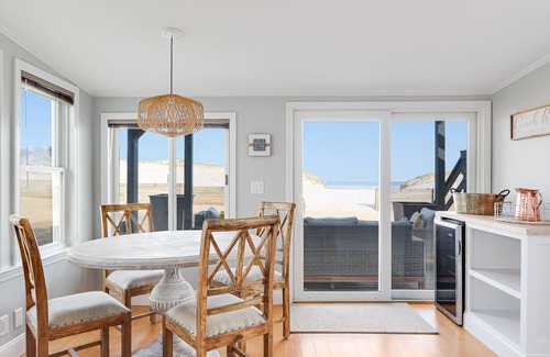 Dennis Cottage | Beach Front Cottage on Mayflower Beach