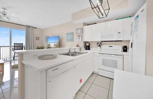 Miramar Beach Condo | 🏖️Beach Front-FREE Beach Service-Pools-Celadon 1103🏖️