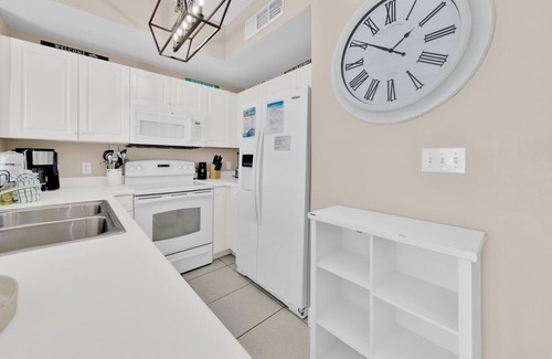 Miramar Beach Condo | 🏖️Beach Front-FREE Beach Service-Pools-Celadon 1103🏖️