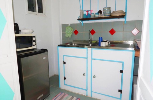 Pos Chiquito Cottage | Beach Front Paradise