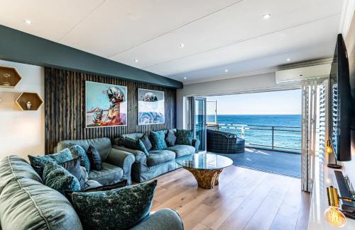 Shaka's Rock Apartment | Beach front penthouse apartment