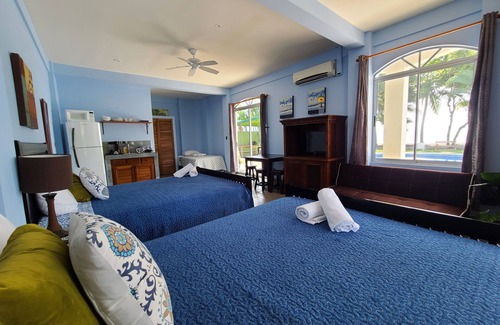 Playa Hermosa Hotel | Beach Front! Perfect For Weddings, Bachelor Parties, Retreats or Family Reunions