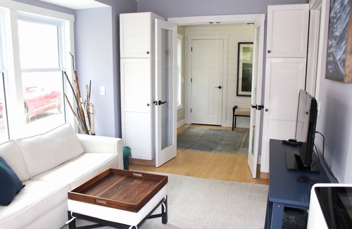 Montague House | Beach Front Property, Amazing views