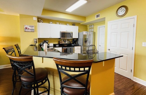 El Centro Beach Condo | Beach front. - STUNNING 1593 ft beachfront condo. - No elevators needed